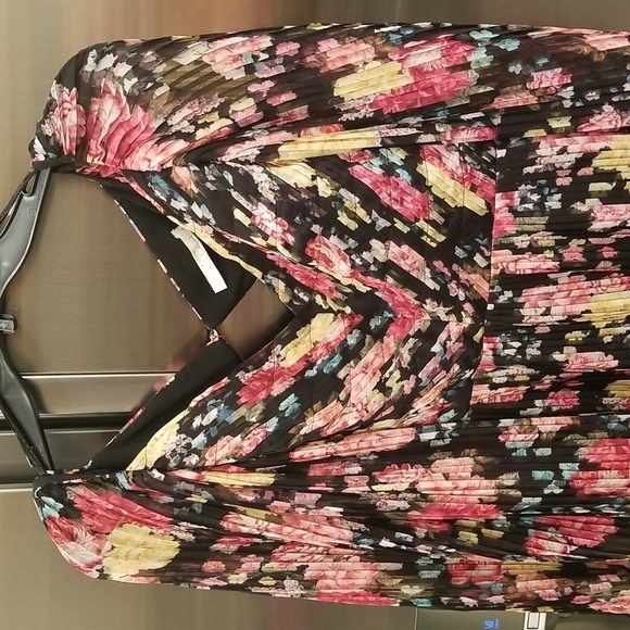 💕TALULAH💕 Midnight Fiesta Mini Dress ~ Floral Print Small S NWOT - Picture 9 of 12